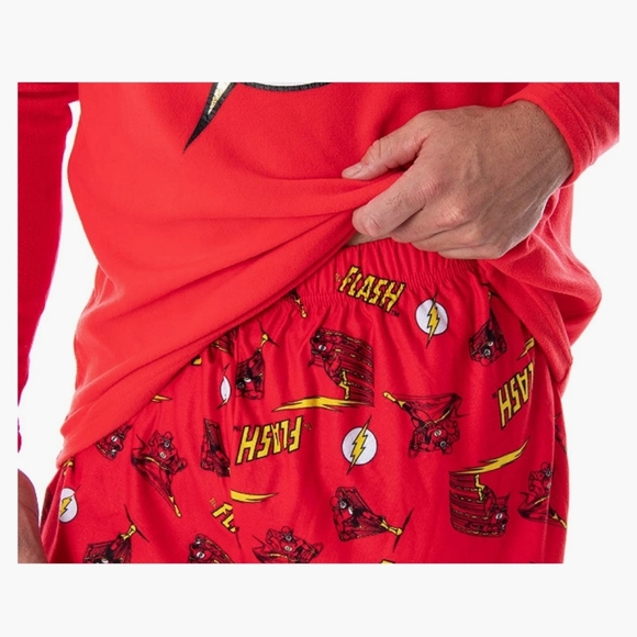 DC Comics Men's The Flash Superhero Fleece Long Sleeve Shirt and Pant 2 Piece - Picture 4 of 4